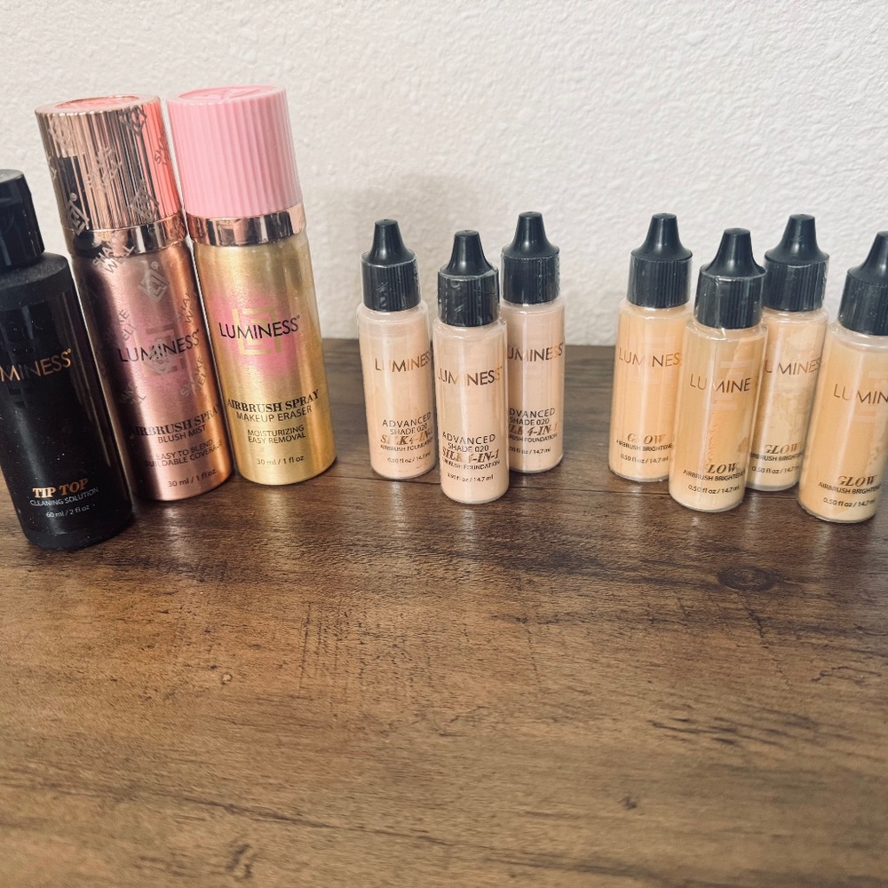 Luminess airbrush foundation lot